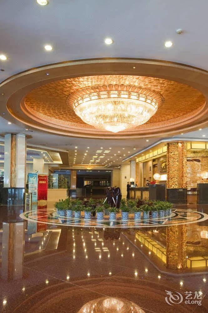 Jiangyin Lifeisland Hotel Exteriör bild